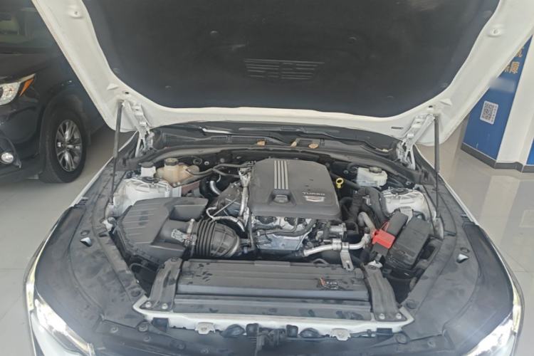 Used Cadillac CT4 2021 28T Fashion Edition Engine Bay