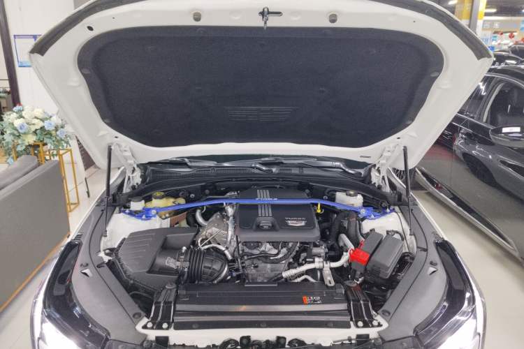 Used Cadillac CT4 2021 28T Luxury Model Engine Bay
