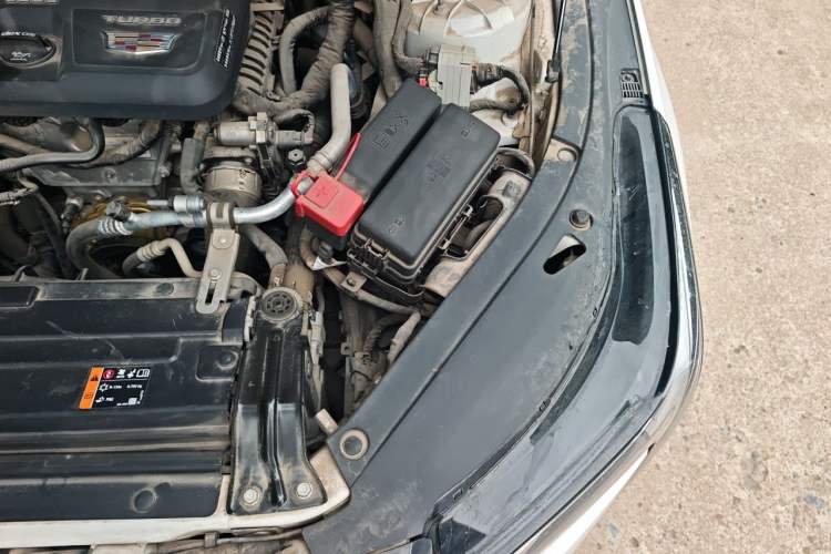 Used Cadillac CT4 2021 28T Luxury Model Engine Bay Left