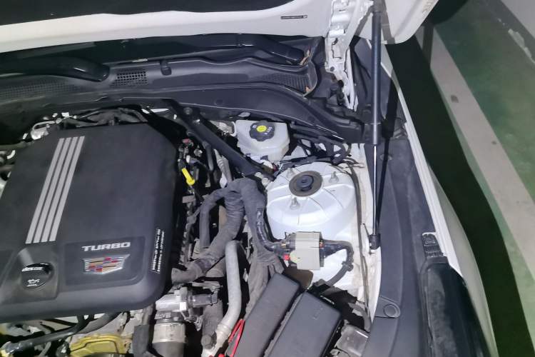 Used Cadillac CT4 2021 28T Luxury Model Engine Bay Left