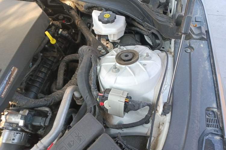 Used Cadillac CT4 2021 28T Luxury Model Engine Bay Left
