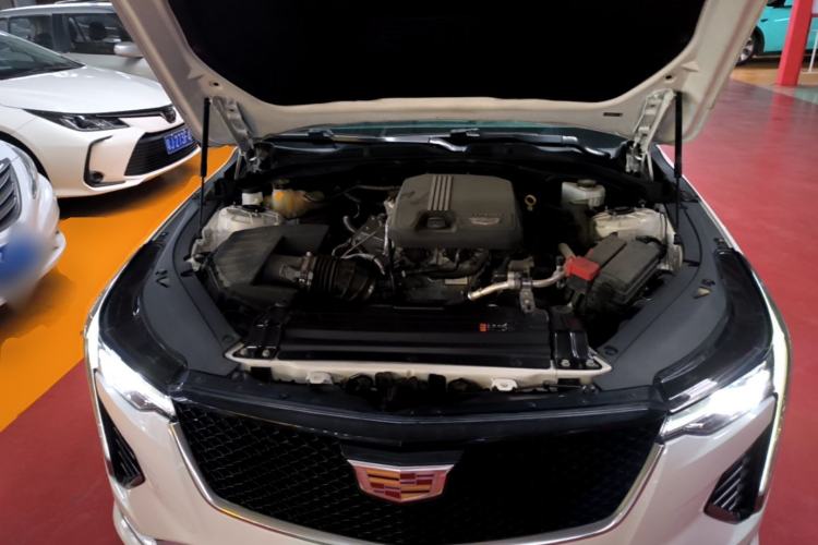 Used Cadillac CT4 2021 28T Fashion Edition Engine Bay