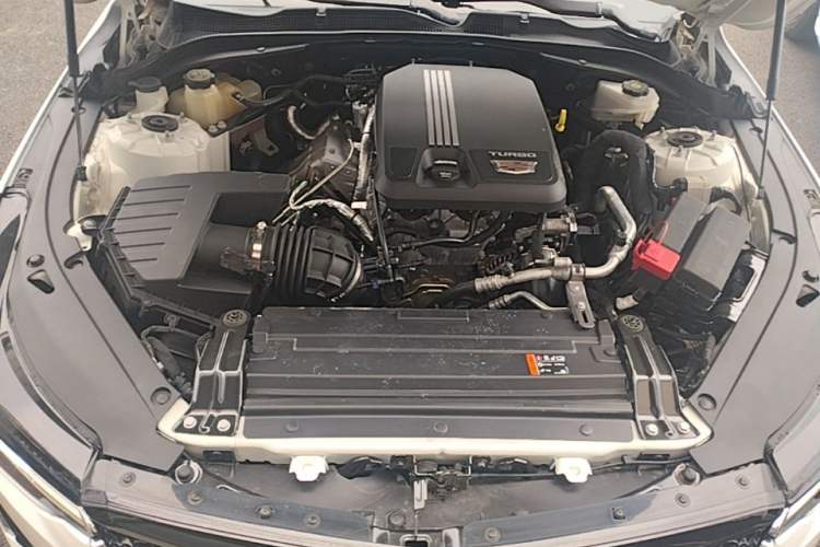 Used Cadillac CT4 2021 28T Fashion Edition Engine Bay