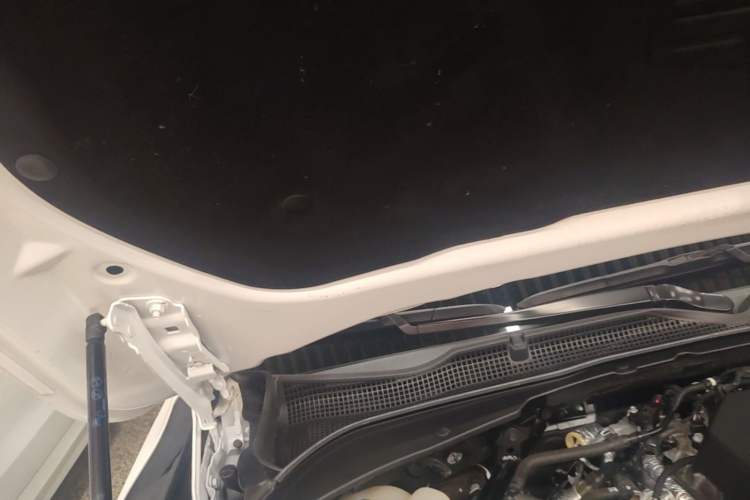 Used Cadillac CT4 2021 28T Fashion Edition Engine Bay Right