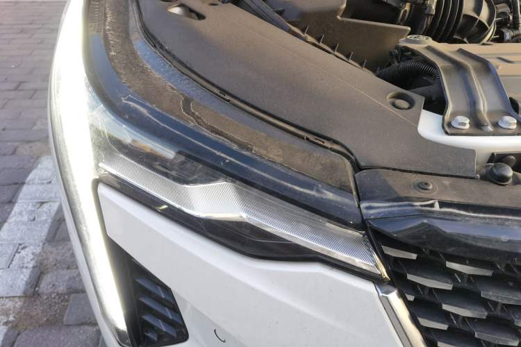 Used Cadillac CT4 2021 28T Luxury Model Engine Bay Right