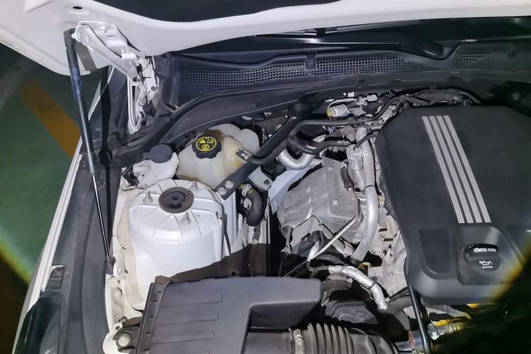 Used Cadillac CT4 2021 28T Luxury Model Engine Bay Right