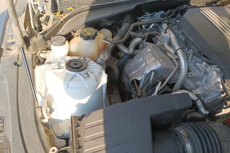 Used Cadillac CT4 2021 28T Luxury Model Engine Bay Right