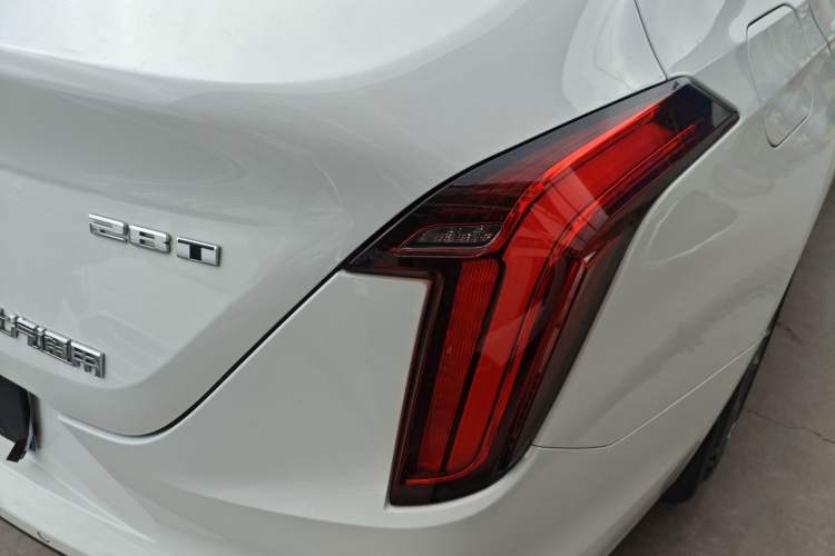 Used Cadillac CT4 2021 28T Luxury Model Exterior 3
