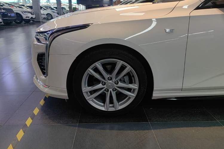 Used Cadillac CT4 2021 28T Fashion Edition Exterior 4