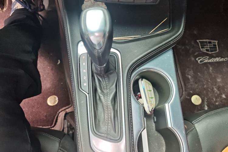 Used Cadillac CT4 2021 28T Luxury Model Gear Lever