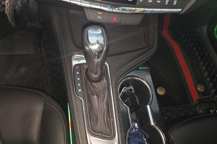Used Cadillac CT4 2021 28T Fashion Edition Gear Lever