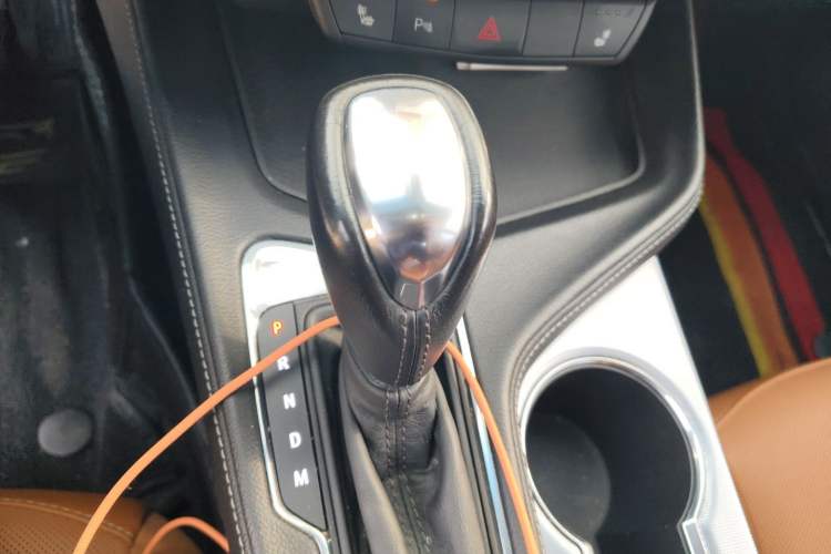 Used Cadillac CT4 2021 28T Luxury Model Gear Lever