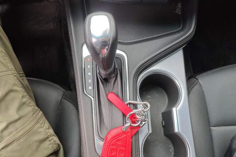 Used Cadillac CT4 2021 28T Luxury Model Gear Lever
