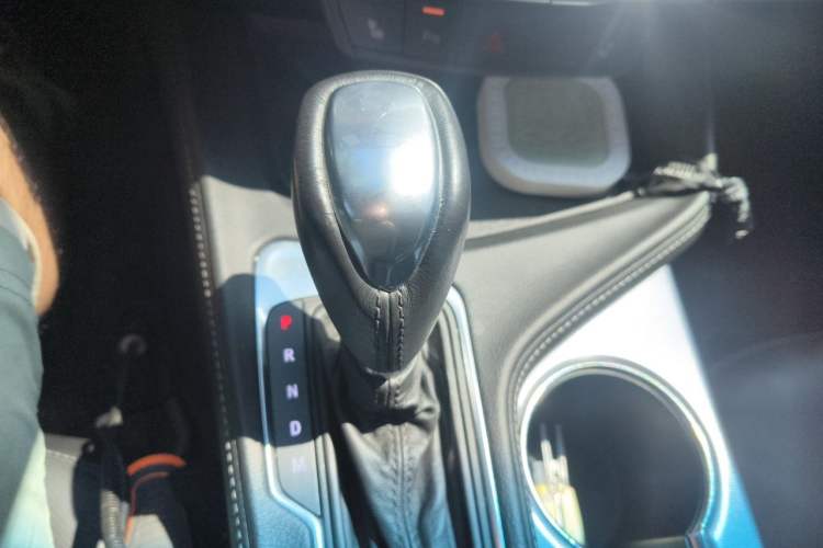 Used Cadillac CT4 2021 28T Luxury Model Gear Lever