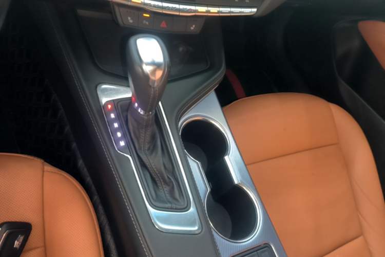 Used Cadillac CT4 2021 28T Luxury Model Gear Lever