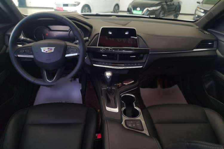 Used Cadillac CT4 2021 28T Fashion Edition Interior 3