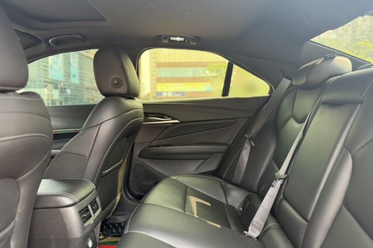 Used Cadillac CT4 2021 28T Fashion Edition Interior 3