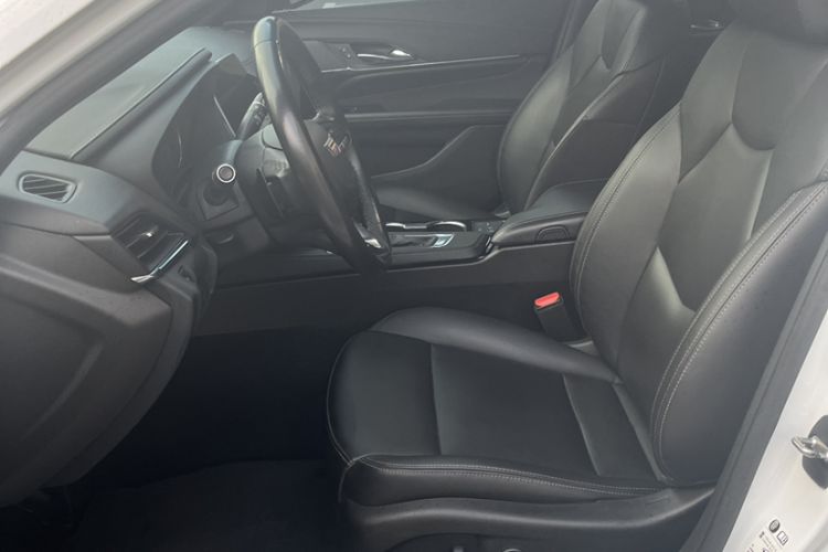 Used Cadillac CT4 2021 28T Fashion Edition Interior 5