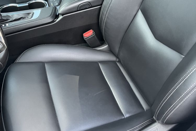 Used Cadillac CT4 2021 28T Fashion Edition Interior 8