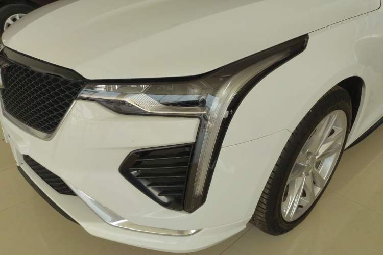 Used Cadillac CT4 2021 28T Fashion Edition Left Front Headlight