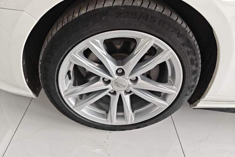 Used Cadillac CT4 2021 28T Fashion Edition Left Front Wheel Hub