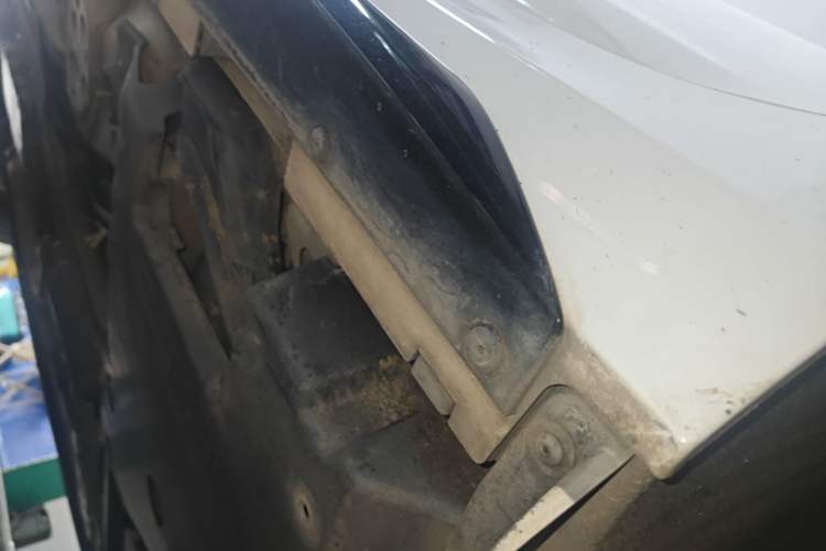 Used Cadillac CT4 2021 28T Fashion Edition Left Side Sill