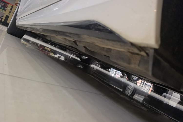 Used Cadillac CT4 2021 28T Fashion Edition Left Side Sill