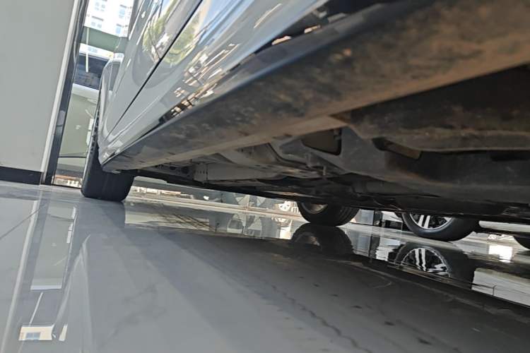 Used Cadillac CT4 2021 28T Fashion Edition Left Side Sill