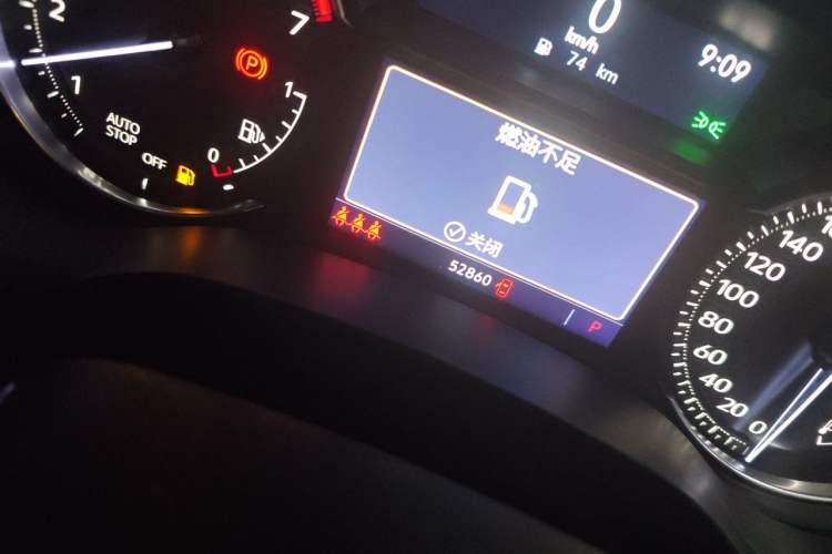 Used Cadillac CT4 2021 28T Prestige Edition Odometer Close Up