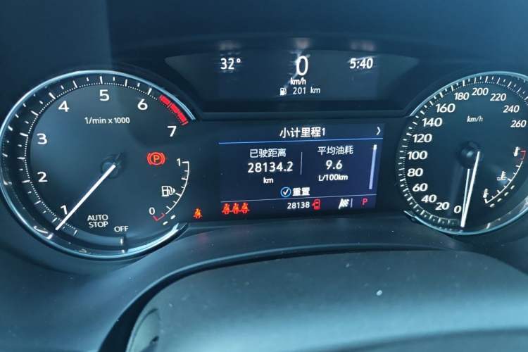 Used Cadillac CT4 2021 28T Fashion Edition Odometer Close Up