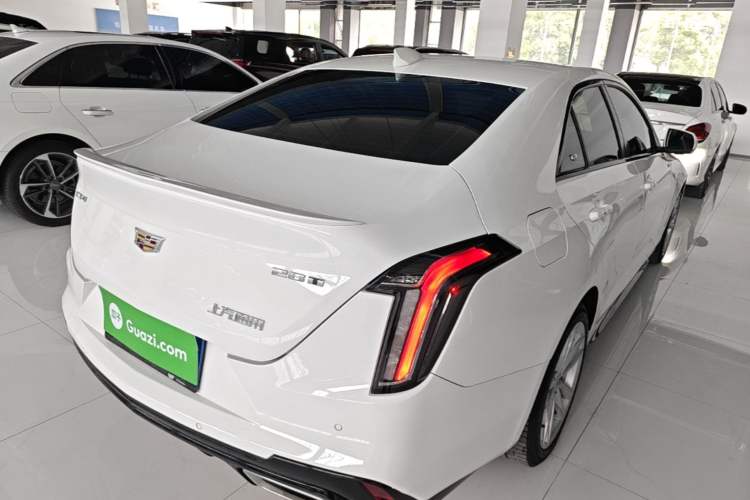 Used Cadillac CT4 2021 28T Fashion Edition Rear Right 45 Deg