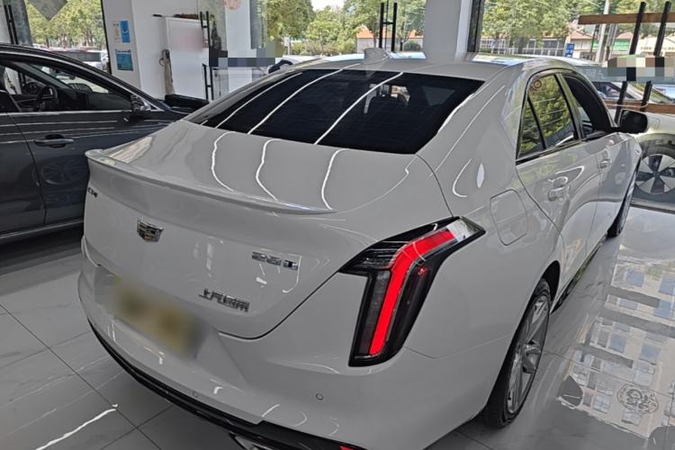 Used Cadillac CT4 2021 28T Fashion Edition Rear Right 45 Deg