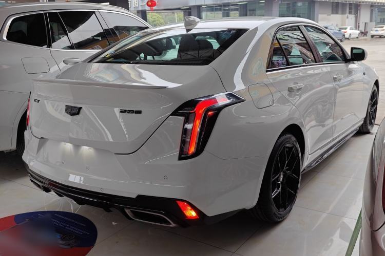 Used Cadillac CT4 2021 28T Fashion Edition Rear Right 45 Deg
