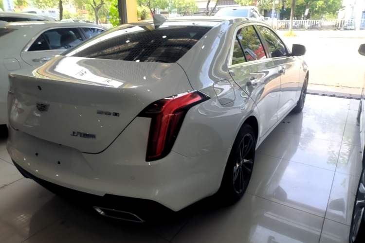 Used Cadillac CT4 2021 28T Luxury Model Rear Right 45 Deg