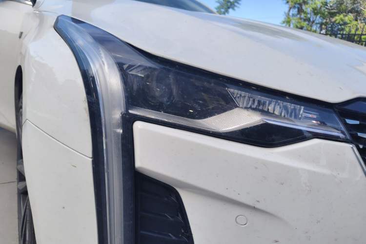 Used Cadillac CT4 2021 28T Luxury Model Right Front Headlight