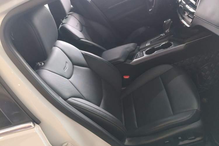 Used Cadillac CT4 2021 28T Luxury Model Right Front Seat