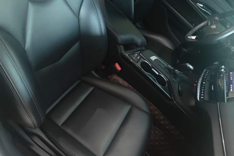 Used Cadillac CT4 2021 28T Fashion Edition Right Front Seat