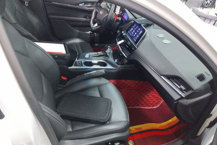 Used Cadillac CT4 2021 28T Luxury Model Right Front Seat