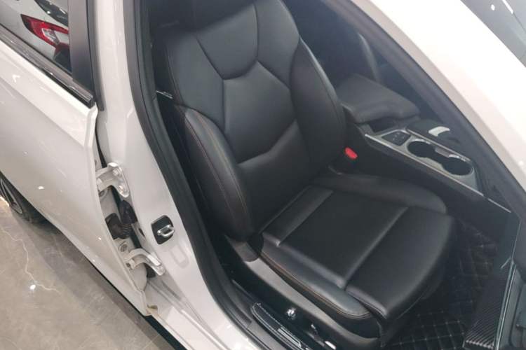 Used Cadillac CT4 2021 28T Prestige Edition Right Front Seat