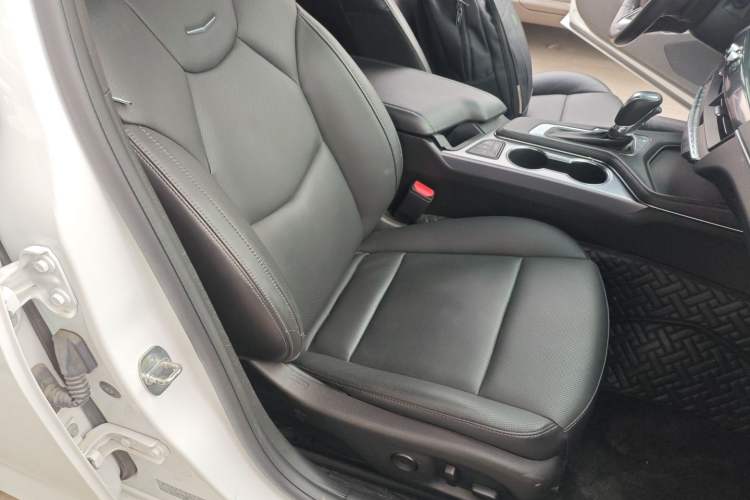Used Cadillac CT4 2021 28T Luxury Model Right Front Seat