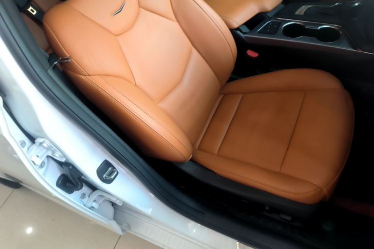 Used Cadillac CT4 2021 28T Luxury Model Right Front Seat
