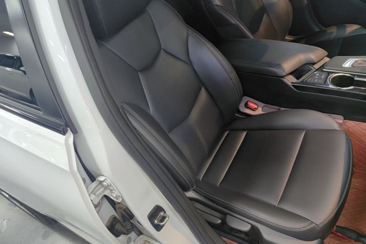 Used Cadillac CT4 2021 28T Fashion Edition Right Front Seat