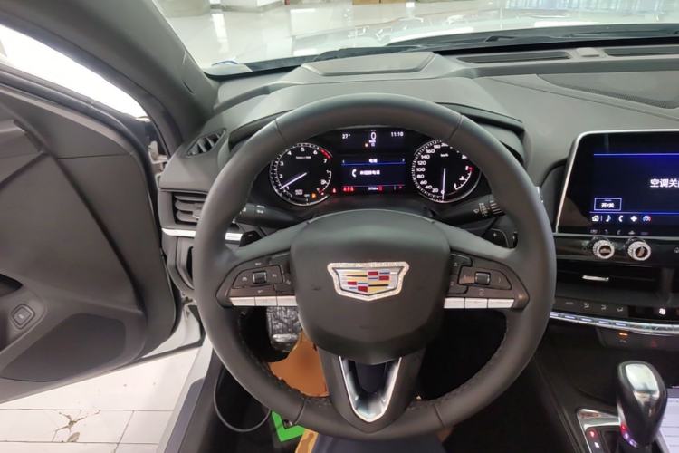 Used Cadillac CT4 2021 28T Fashion Edition Steering Wheel