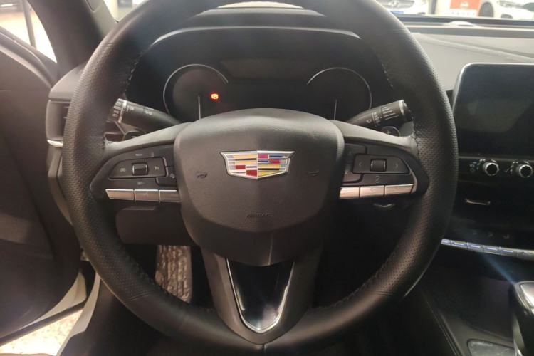 Used Cadillac CT4 2021 28T Fashion Edition Steering Wheel