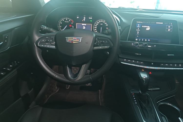 Used Cadillac CT4 2021 28T Fashion Edition Steering Wheel