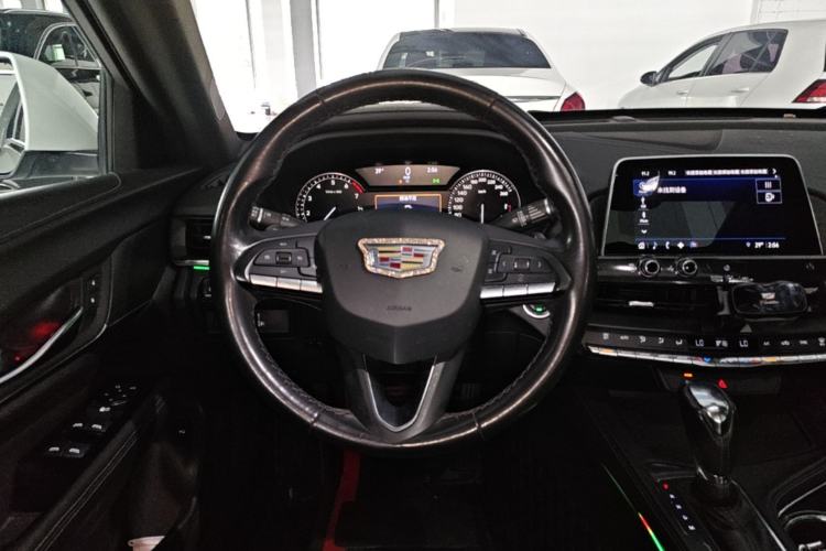 Used Cadillac CT4 2021 28T Fashion Edition Steering Wheel