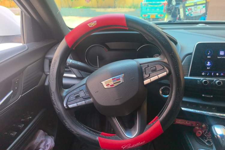 Used Cadillac CT4 2021 28T Fashion Edition Steering Wheel