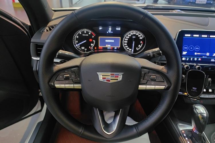 Used Cadillac CT4 2021 28T Fashion Edition Steering Wheel