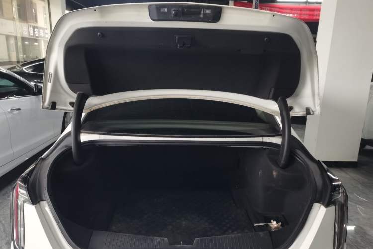 Used Cadillac CT4 2021 28T Fashion Edition Trunk