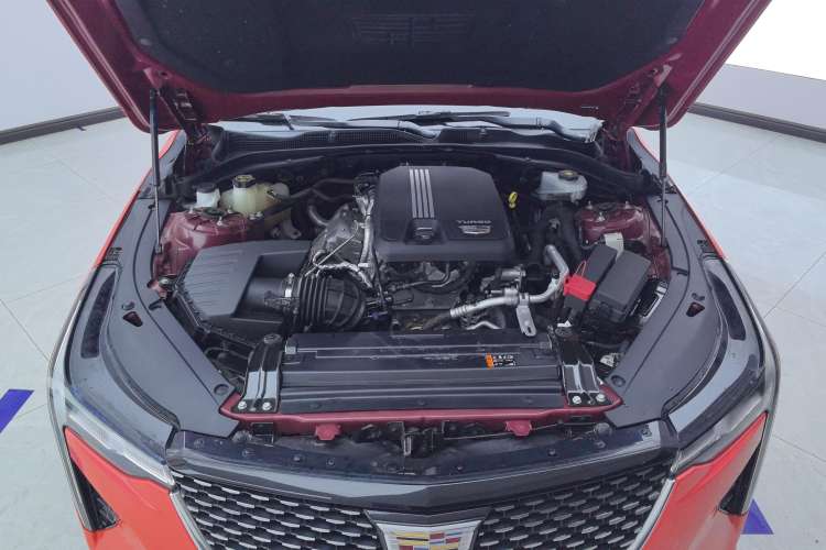 Used Cadillac CT4 2021 28T Luxury Model Engine Bay